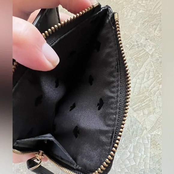 Kate Spade Black Wallet - Picture 4 of 9